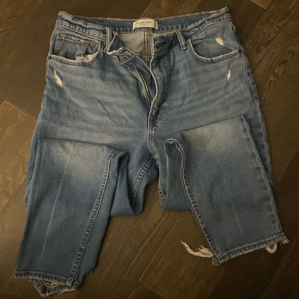 Abercrombie blue high rise skinny jean.